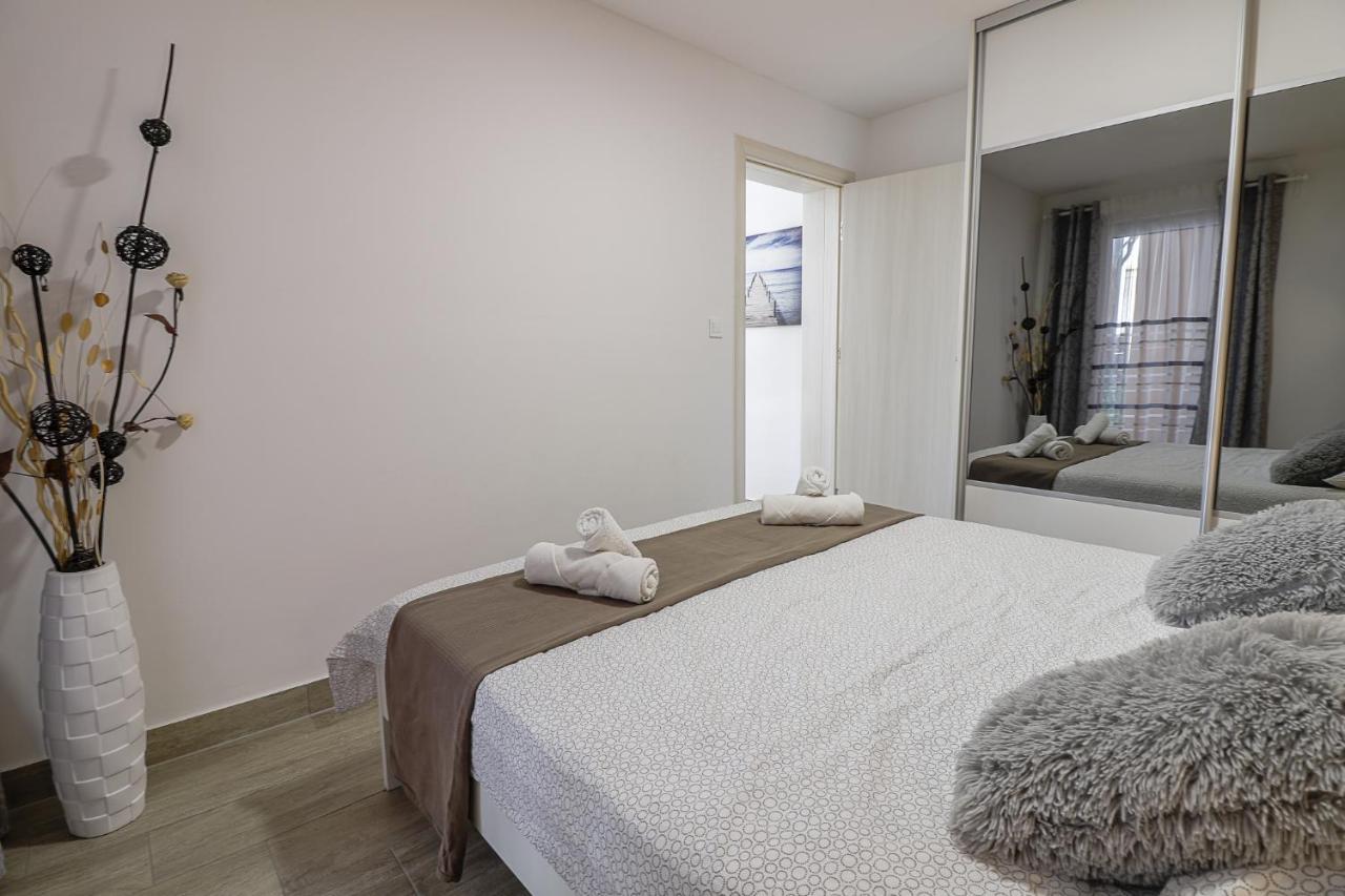 Apartman Juraj I Matej Vrsar Eksteriør billede